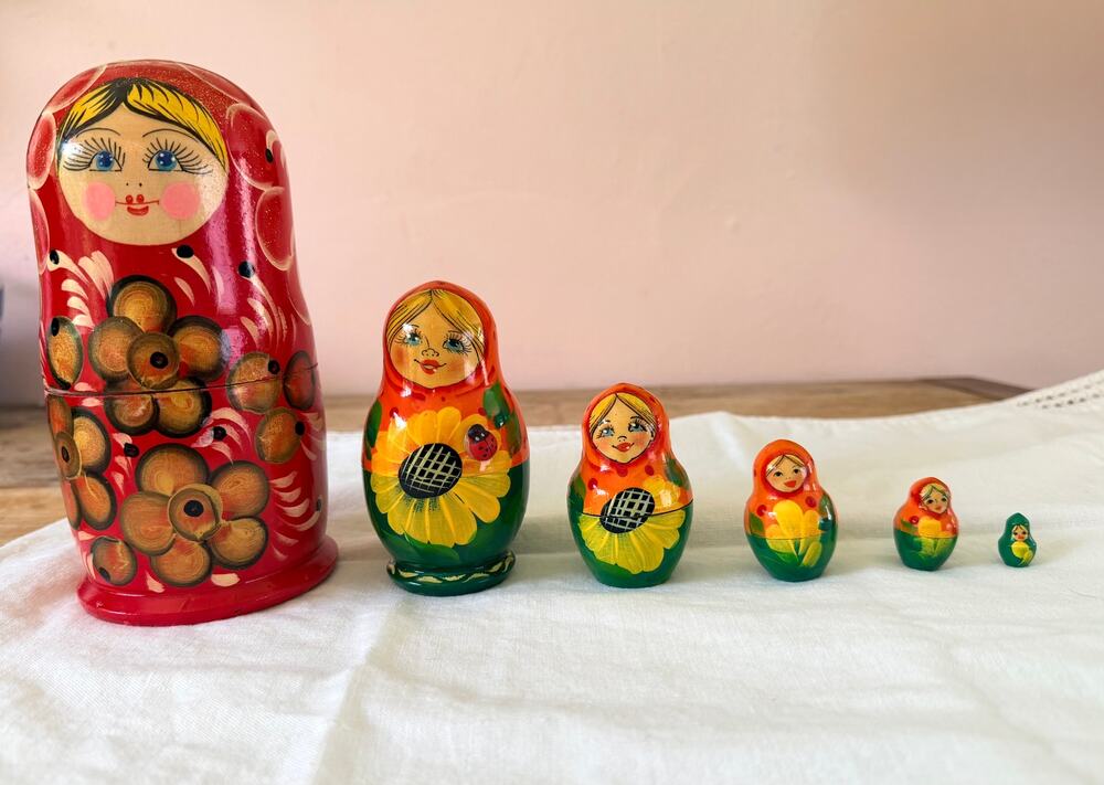 7" Vintage Russian Matryoshka Nesting Doll Red Gold Khokhloma + Sunflower 6pc